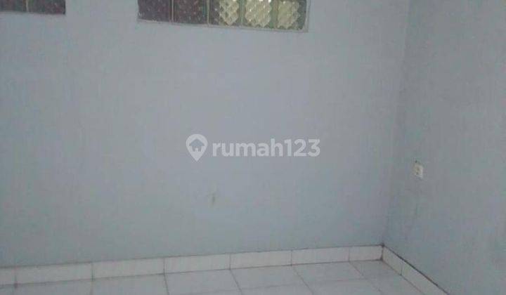 Dijual BU turun harga Rumah jl Belimbing Mg.Besar JakBar.  2