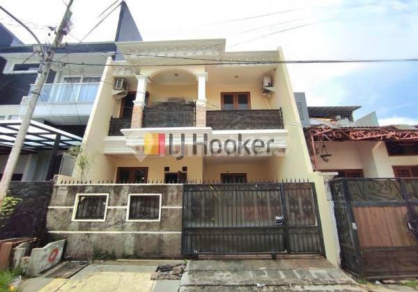 Rumah Siap Huni Di Kayu Putih utara Jakarta Timur