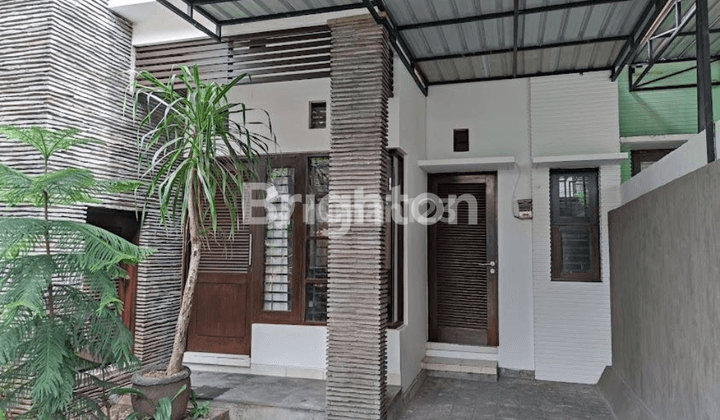 RUMAH 2 LANTAI - Jalan Gunung Salak, Kerobokan Kec. Kuta Utara, Kabupaten Badung 1