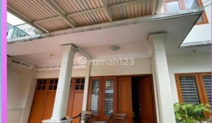 Dijual rumah pinggir jalan  , lokasi strategis rempoa jal sel  2