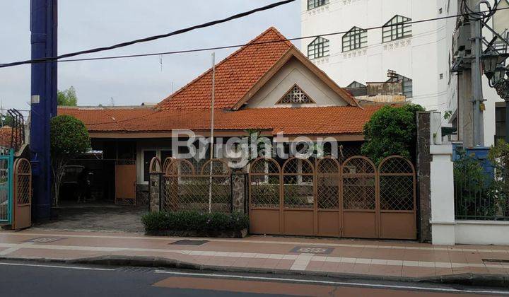 Commercial Area Raya Darmo Ijin Bangunan Building 3 Lantai 1