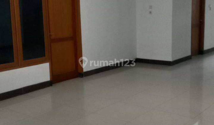 Rumah 2 Lantai Mewah Di Jalan Sadang Rahayu Bandung 2