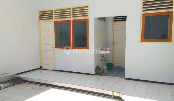 RUMAH 2LANTAI DI PUSAT KOTA 2