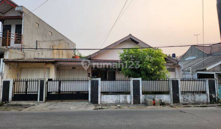 Rumah Pinggir Jalan Raya Di Jatibening Bekasi 1