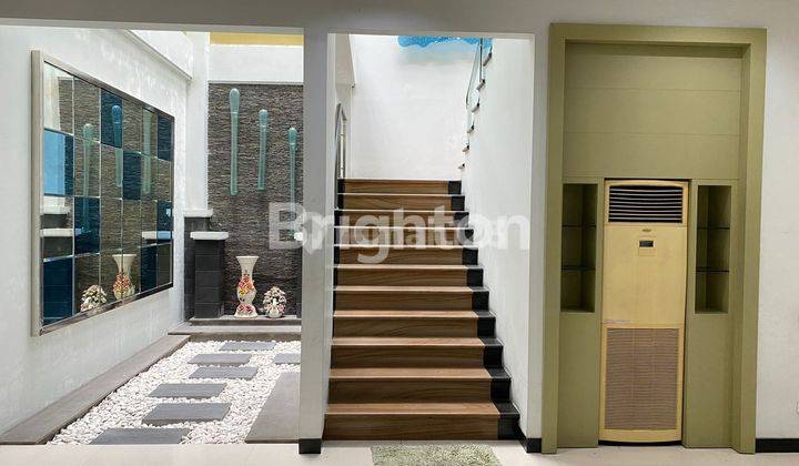 RUMAH MEWAH AREA STRATEGIS KLAMPIS MANYAR 2