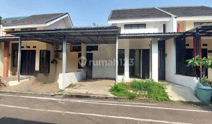 Rumah minimalis, dalam cluster dan bebas banjir di Jurang Mangu 1