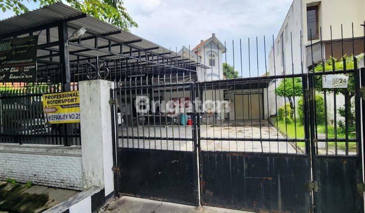 Rumah di Jl. Anjasmoro dekat area Kedungdoro Surabaya Pusat 1