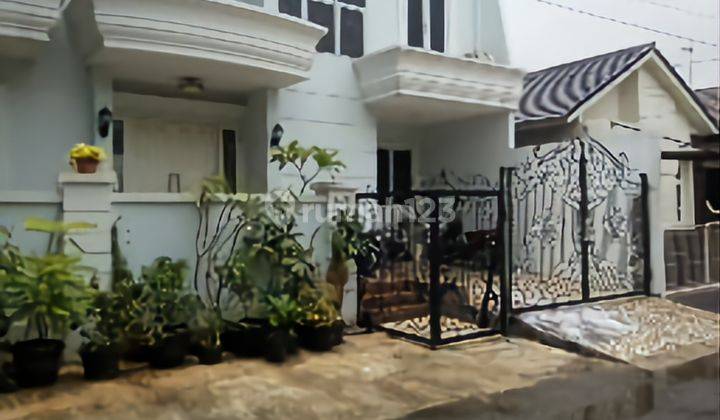 Rumah 2 lantai di Cipinang Indah II, Jakarta Timur 2