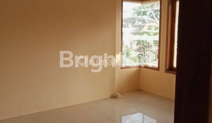 RUMAH 2 LANTAI STRATEGIS DIKOTA DEPOK 2