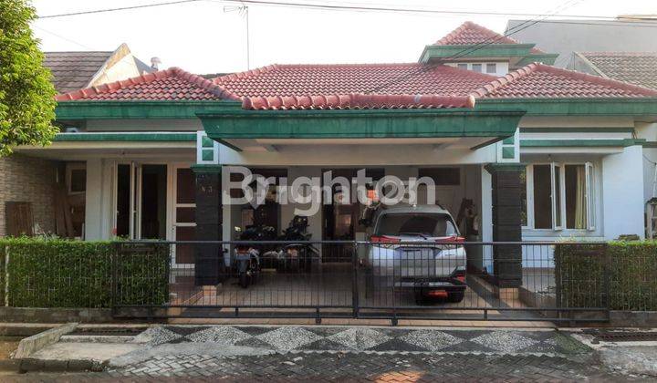 Rumah 1,5 lantai di kemang pratama Bekasi 1