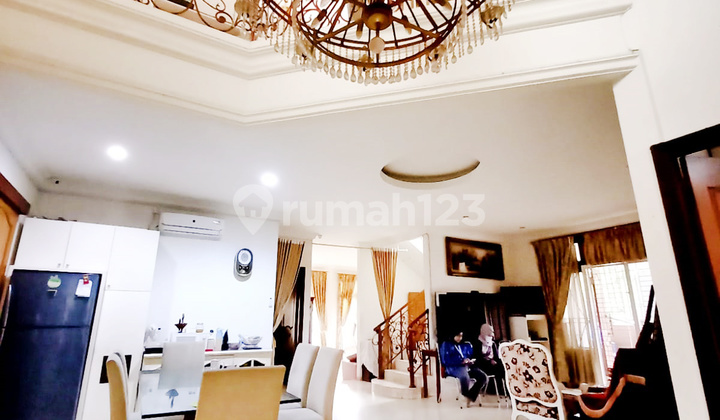 Rumah Bagus Di Jl Kesehatan, Bintaro Jakarta Selatan Rumah Bagus Di Jl Kesehatan, Bintaro Jakarta Selatan