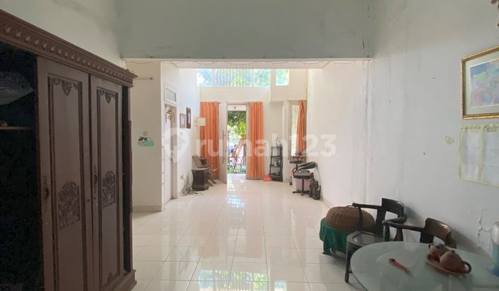 Rumah Siap Huni & Strategis 4 menit ke Gerbang Tol Jatikarya 2 di Citra Grand Cibubur Cluster Avarsa, J17990 2