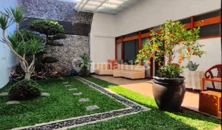 Rumah Lux Asri Di Setrasari Kulon Bandung