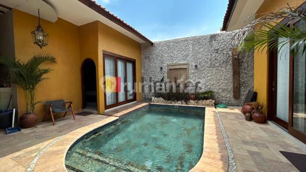 Beautiful Artistik Villa In Jimbaran Walking Distance to Sidewalk Jimbaran Close to Jimbaran Beach Garuda Wisnu Kencana and Udayana University Beautiful Artistik Villa In Jimbaran Walking Distance to Sidewalk Jimbaran Close to Jimbaran Beach Garuda Wisnu Kencana and Udayana University