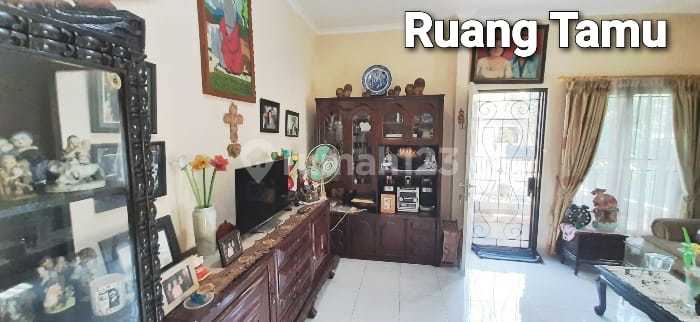 Rumah Hook Siap Huni, Hunian Nyaman dan Asri @Bintaro 2