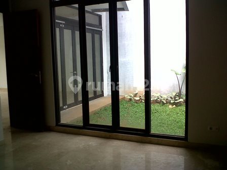 Rumah Baru Arsitektur Modern Di Kemang 2