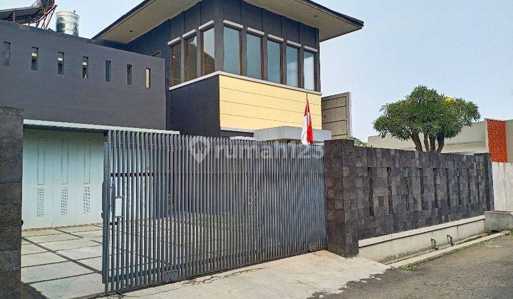 Rumah siap huni 4 kamar area jl peta Bandung 2