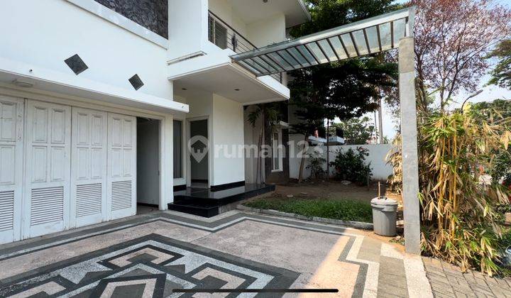 RUMAH ROYAL PARK CITRALAND LEBAR 15X25 METER HADAP TIMUR DENGAN 4 KAMAR TIDUR 1