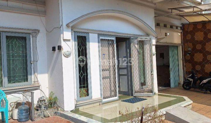 Rumah Sunter Harga NJOP Lokasi Nyaman  One Gate System 2