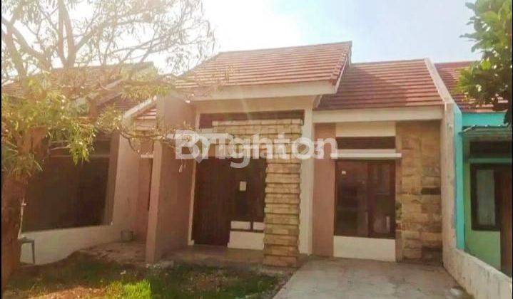 RUMAH MODERN MINIMALIS STRATEGIS DI MALANG ANGGUN LAWANG 1