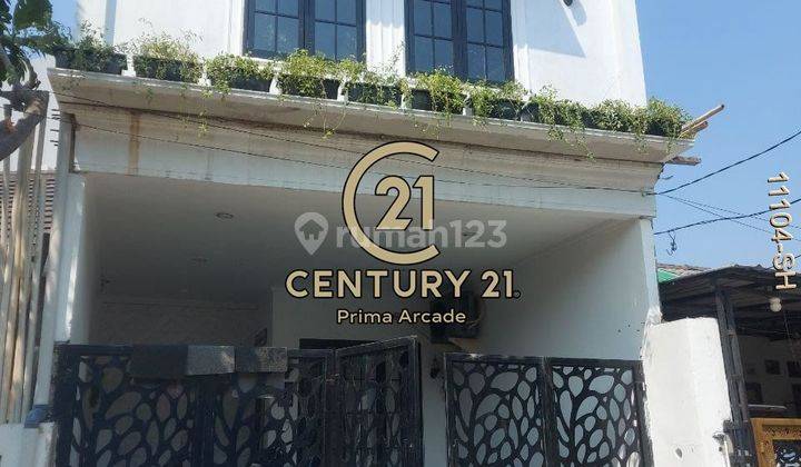 Rumah Cantik Furnished Baru Renovasi Dalam Komplek Deket Graha 1