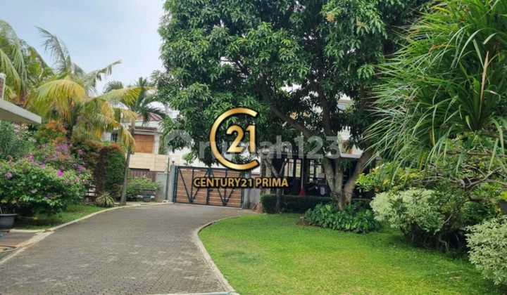 Rumah Luas Strategis Di Lebak Bulus Jakarta Selatan