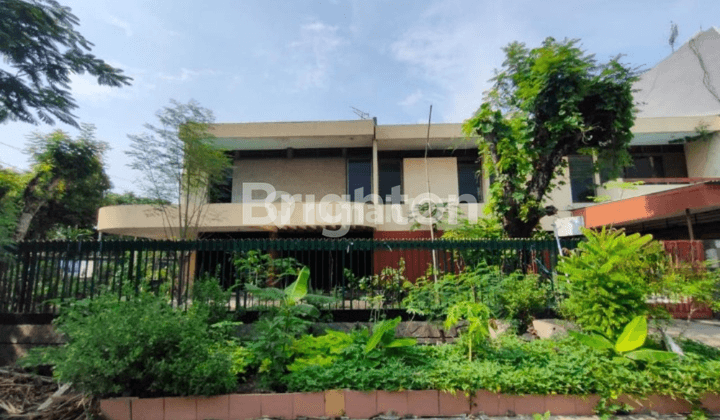 Rumah Mewah Pusat Kota Surabaya Kolam Renang Kantor Gudang Resto 1