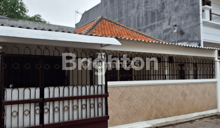 KARANG EMPAT RUMAH SIAP HUNI DEKAT KENJERAN, GALAXY MALL, MERR HARGA NEGO 1