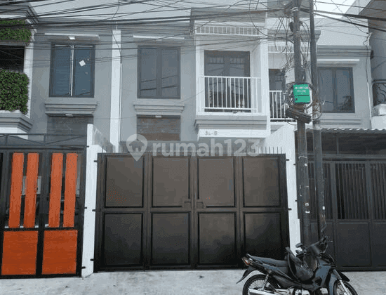 Rumah Baru Selesai Dibangun Siap Huni Di Kwitang Jakarta Pusat 1