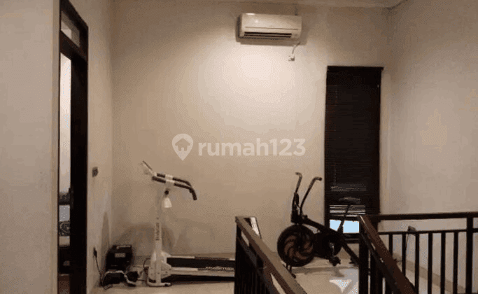 Rumah Di Semi Furnished Cawang Jakarta Timur 2