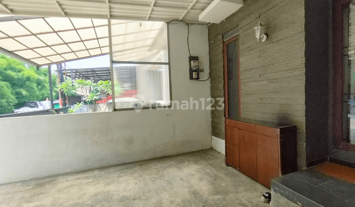 Rumah Minimalis Terawat di Komplek Batununggal Bandung 2