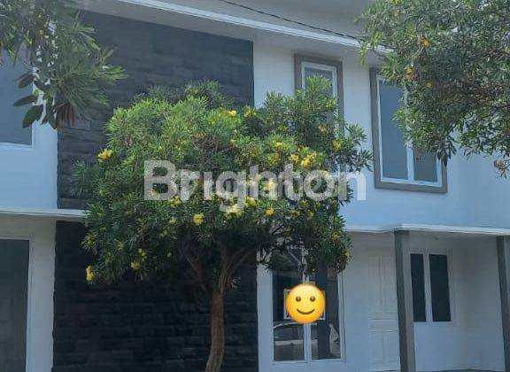 RUMAH HOOK 2 LT MINIMALIS MEWAH BARU DI BUKIT PALMA SURABAYA 2