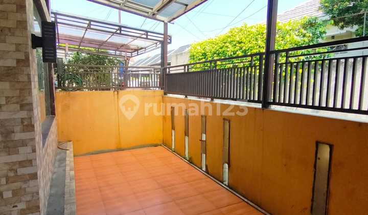Beautiful Well-Maintained House in Arcamanik Area, Bandung 2