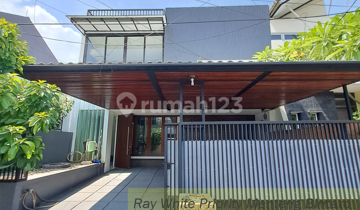 A Newly Renovated Modern House with Rooftop in Lebak Bulus, South Jakarta #HRCH