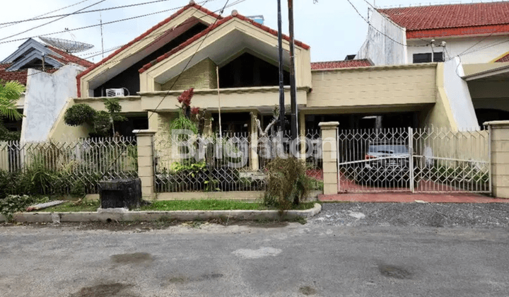 RUMAH DHARMAHUSADA INDAH TERAWAT , SIAP HUNI DEKAT GALAXY MALL 1