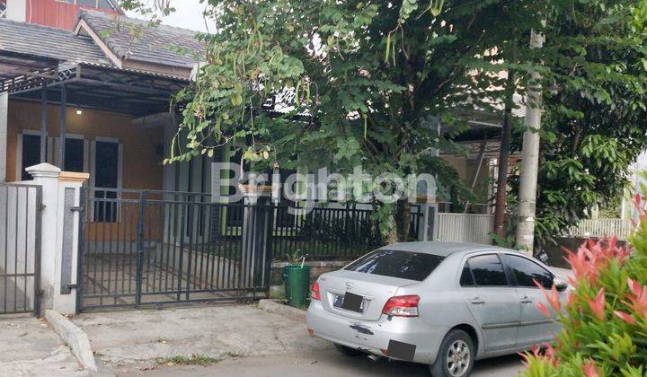 RUMAH BAGUS MURAH AKSES DEKAT PINTU TOL SENTUL CITY 1