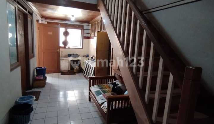 Rukost Always Full Strategic Location in Sayap Setiabudi Bandung 2