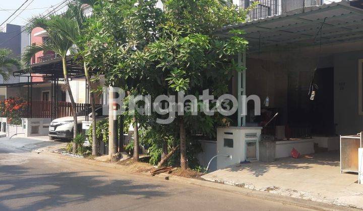 Rumah siap huni 2 Lantai Full renovasi di  Harapan indah 1