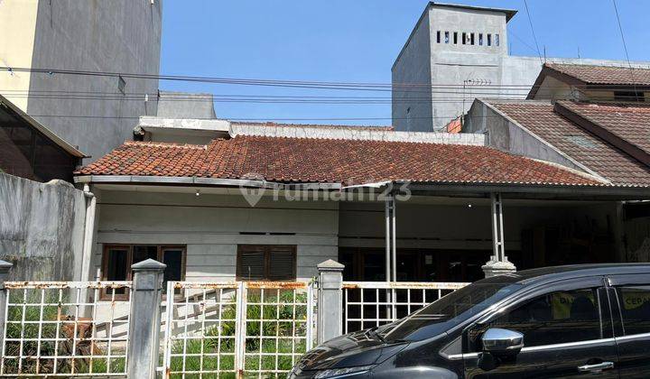 Rumah hitung tanah di jl H Samsudin, Bandung Kota 2