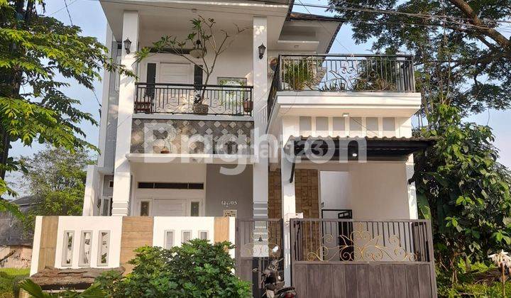 Rumah 2 Lantai Cantik  Citra Raya Taman Telaga 1