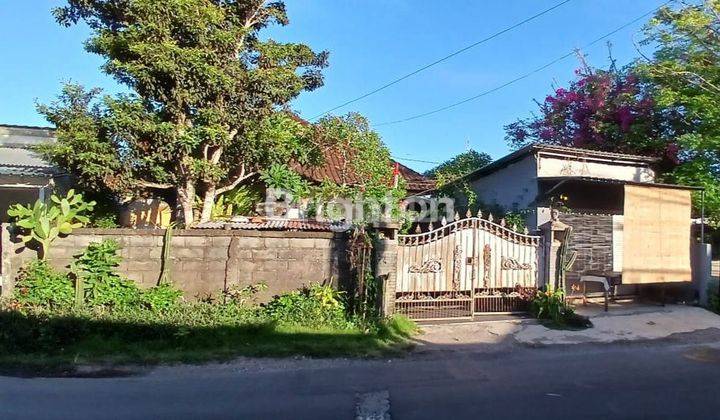 Rumah Di Depan Jalan Utama Goa Gong, Ungasan 1