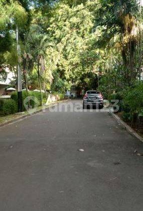 Rumah Patra Kuningan Dengan Private Pool, Murah.. 2