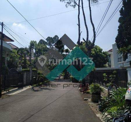 rumah luas terawat dalam cluster di Tubagus Ismail Dago Bandung 1