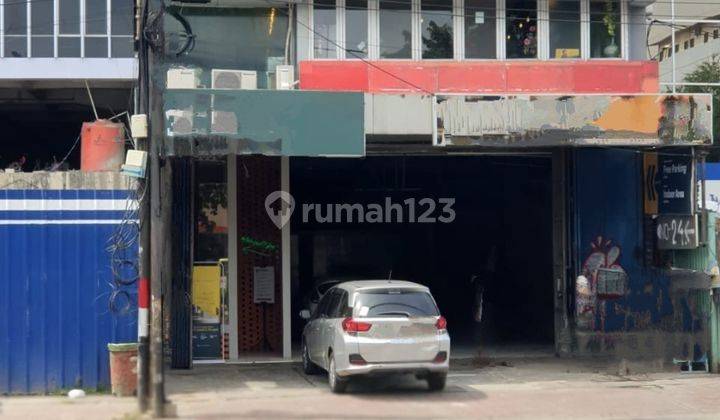 Rumah Beserta Kost Di Pasar Baru Lokasi Strategis Jalan Utama