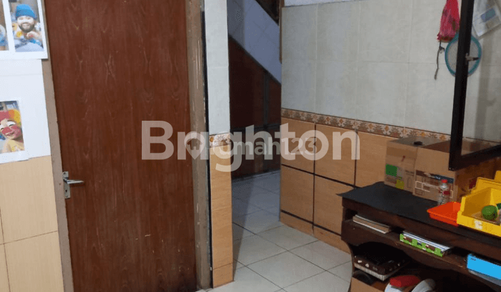 2 unit rumah jejer, Simpang Darmo Permai Selatan, Surabaya Barat 2