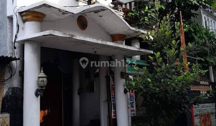 Rumah 3 Lantai 15 menit ke Stasiun Bekasi Harga Nego Siap KPR J20671 1