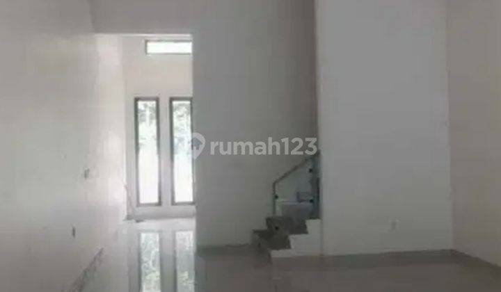 Rumah Mewah Bangunan Baru 3 Lantai Ada Kolam Renang Taman Surya 5 2