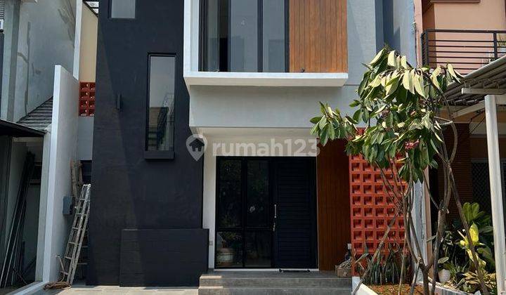 Rumah 2 lantai di Nusa Loka Neo Catalonia BSD City 1