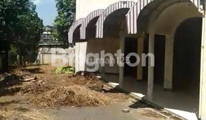 RUMAH LAMA HITUNG TANAH DI GAJAH MUNGKUR SEMARANG SELATAN 1