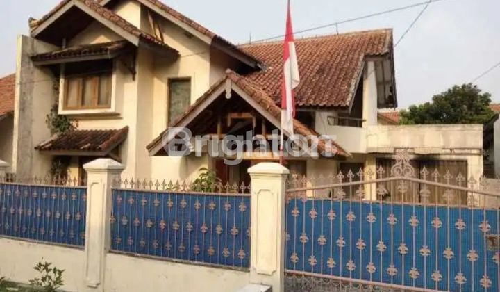 LARGE, AFFORDABLE HOUSE NEAR SAWANGAN TOLL.